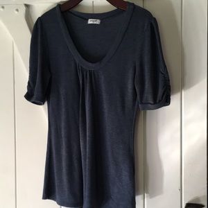 Om Girl casual top - heathered blue